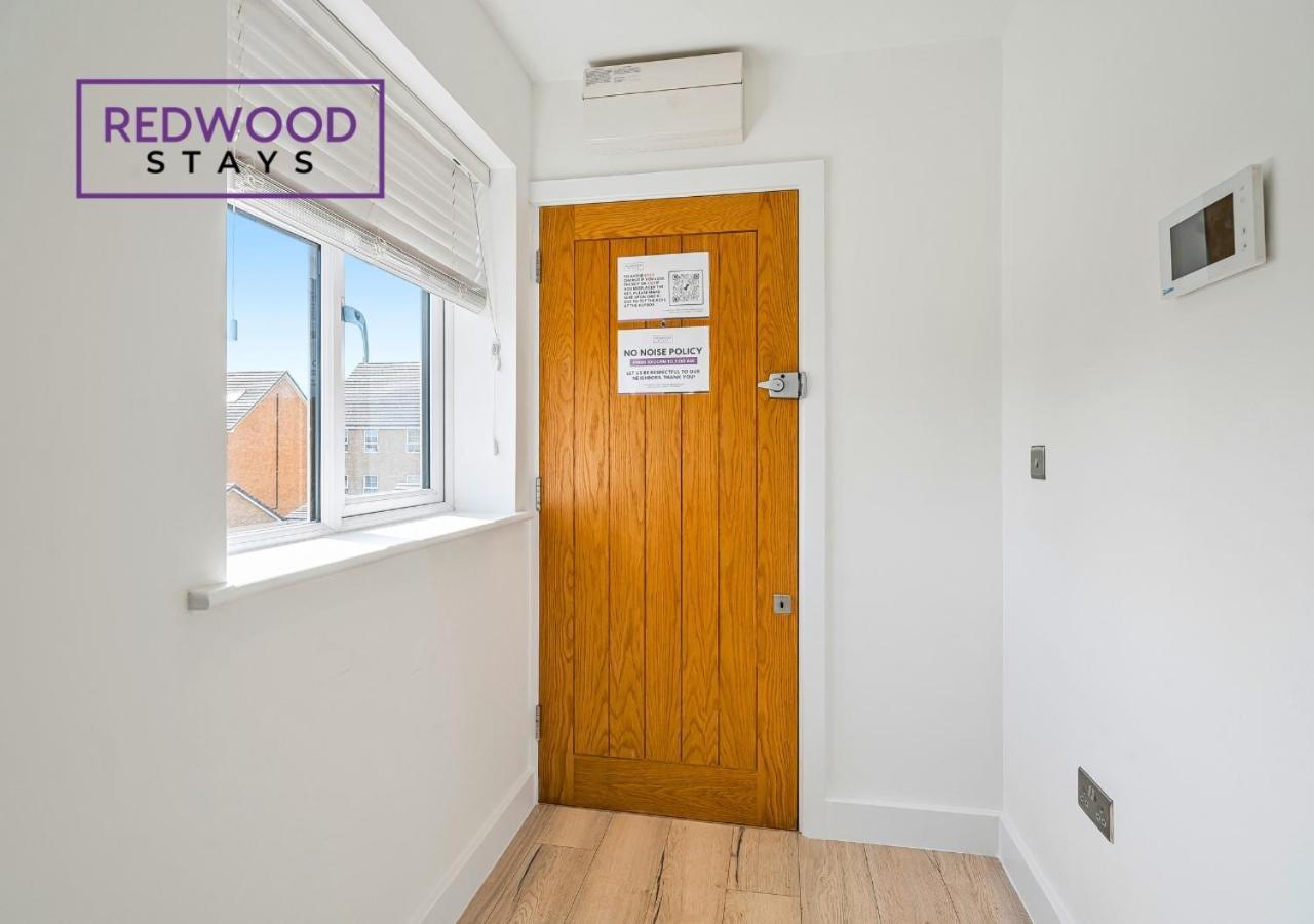 Modern Serviced Apartments For Contractors & Families With Free Parking, Wifi & Netflix By Redwood Stays باسينغستوك المظهر الخارجي الصورة